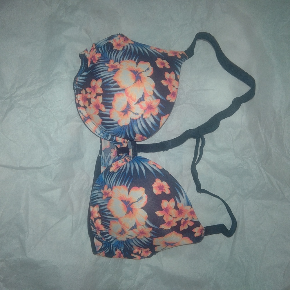 Victoria secret bra
